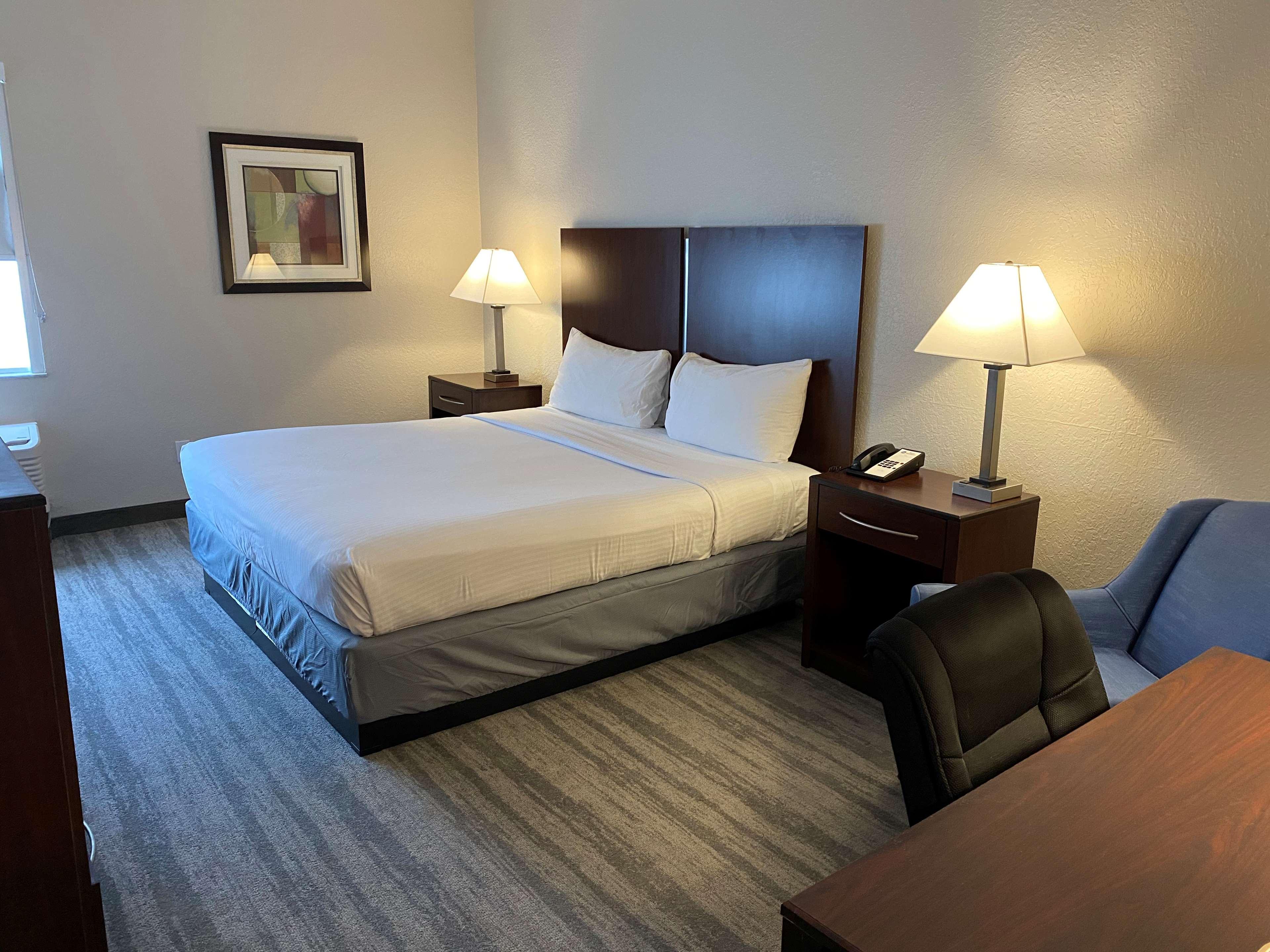 Best Western Tampa Exterior photo