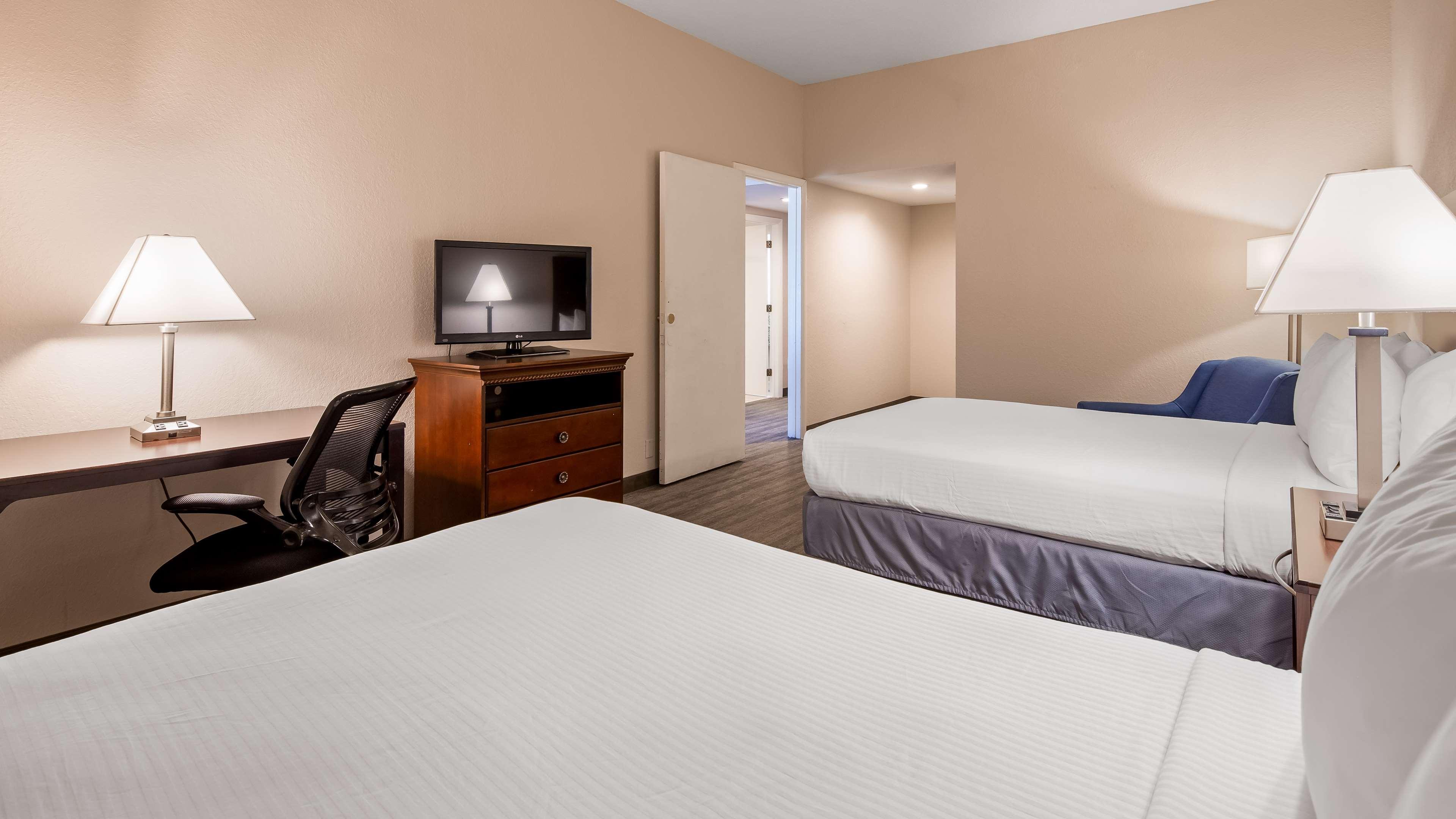 Best Western Tampa Exterior photo