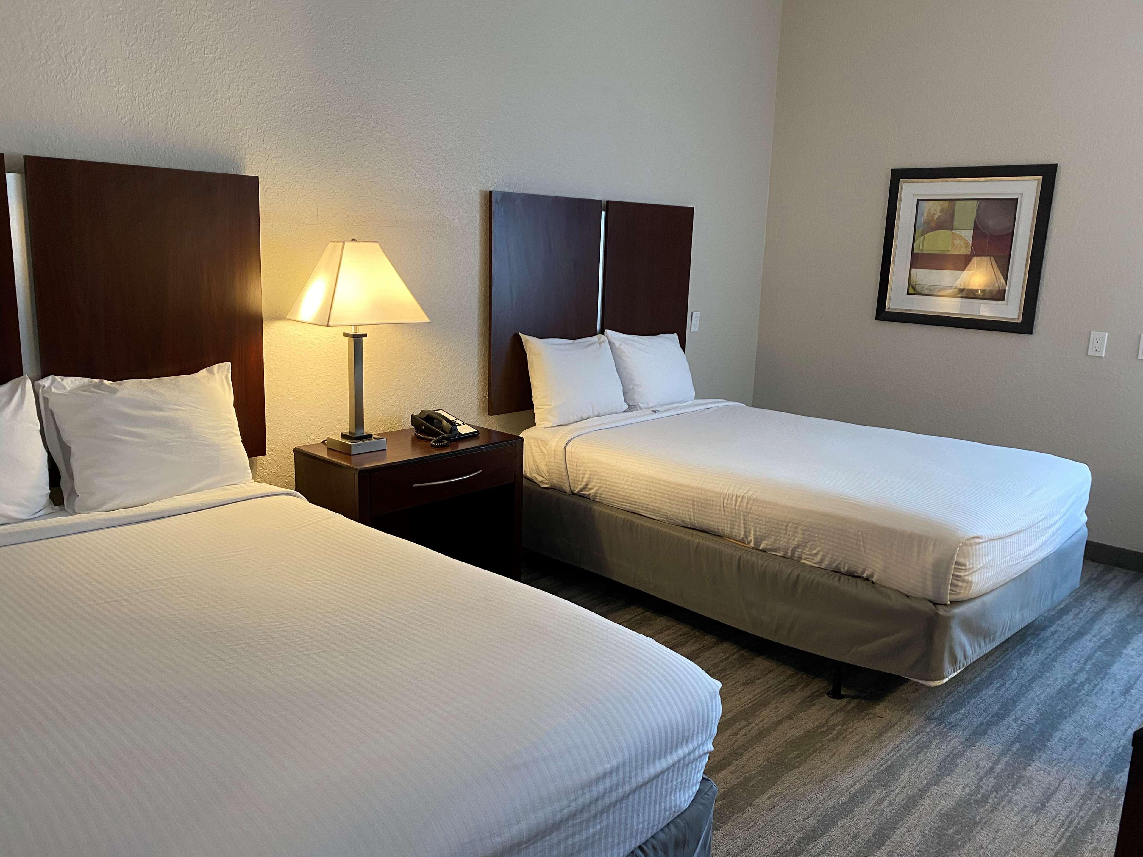 Best Western Tampa Exterior photo