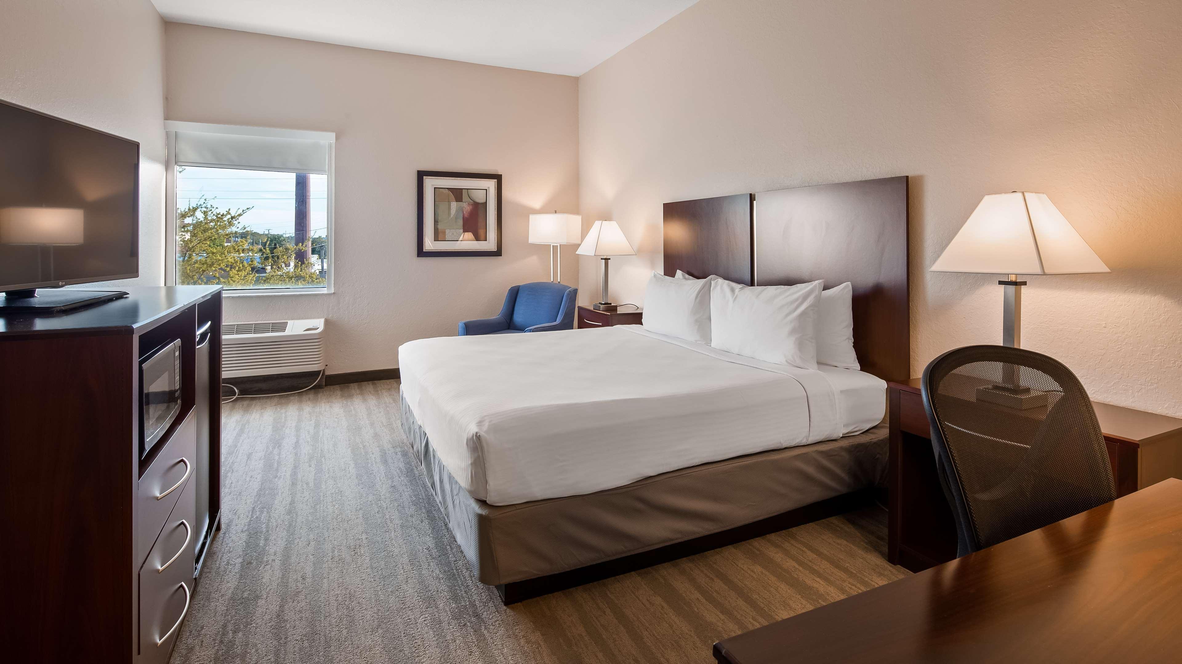 Best Western Tampa Exterior photo