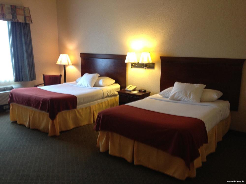 Best Western Tampa Room photo